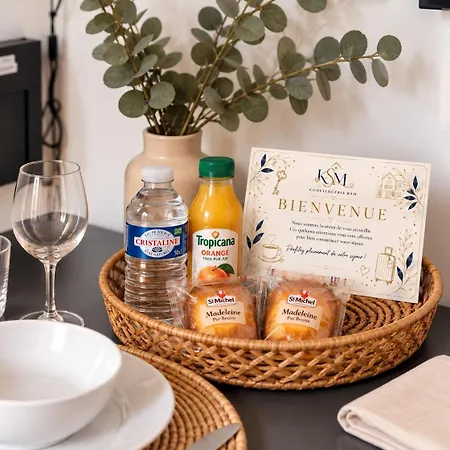Mini-cocon Atypique Au Coeur De *